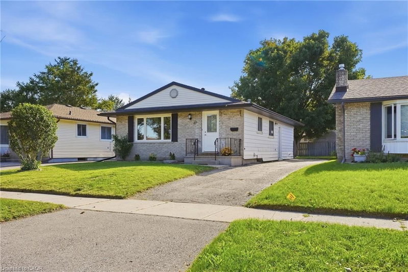 27 Appalachian Crescent
