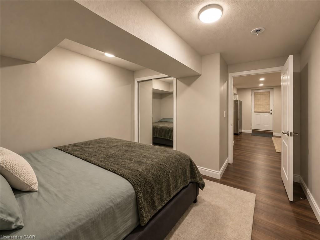 LOWER-18 Spachman Street, Kitchener, view 11