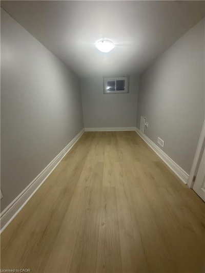 BASEMENT - 453 Paling Avenue