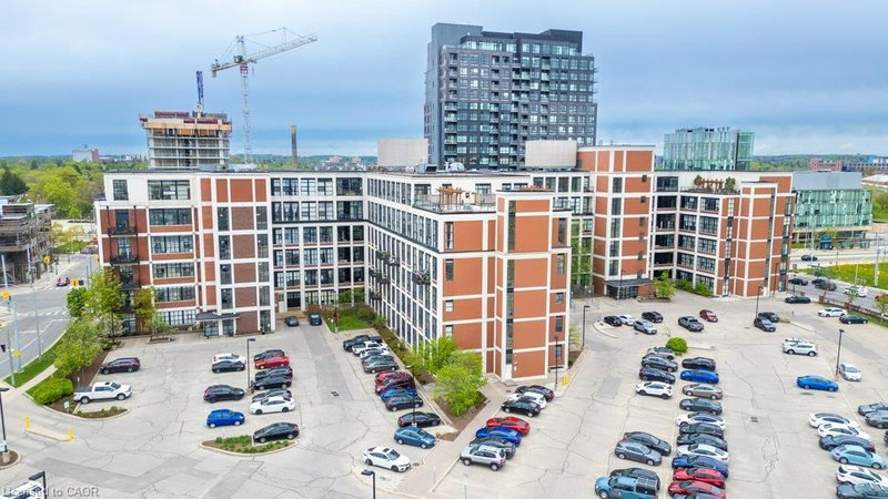 614 - 410 King Street W