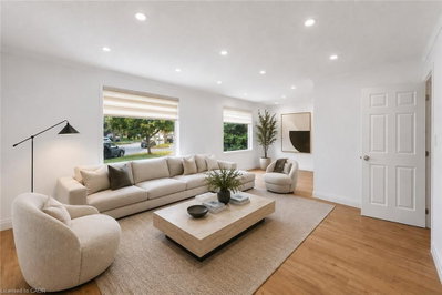 UPPER LEVEL - 58 Tupper Crescent
