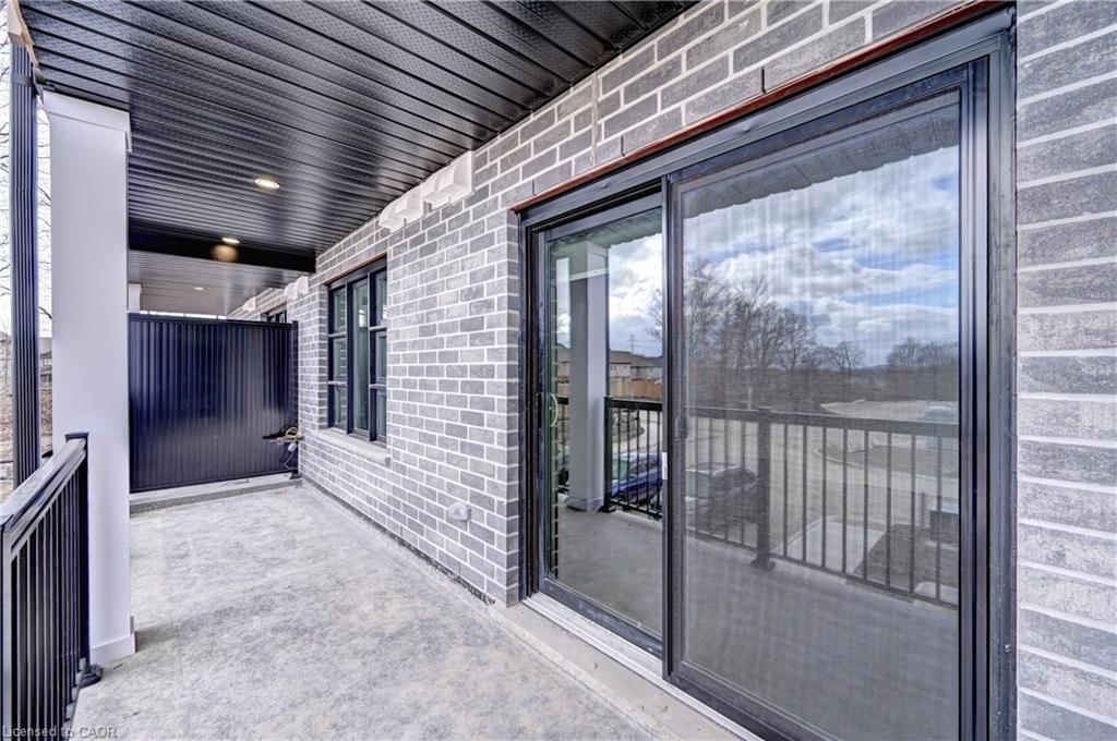 E06 - 118 Gravel Ridge Trail, Kitchener 2