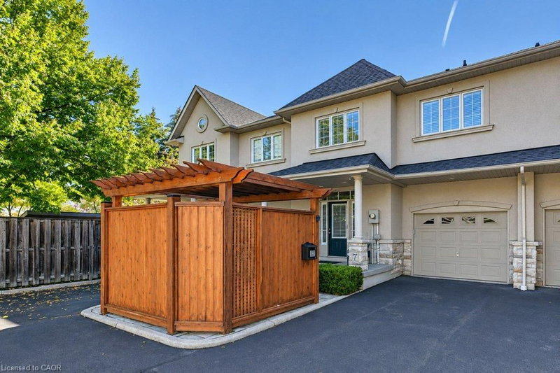 7 - 455 Claridge Road