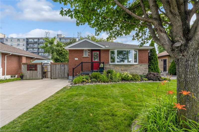 6 Beacon Avenue
