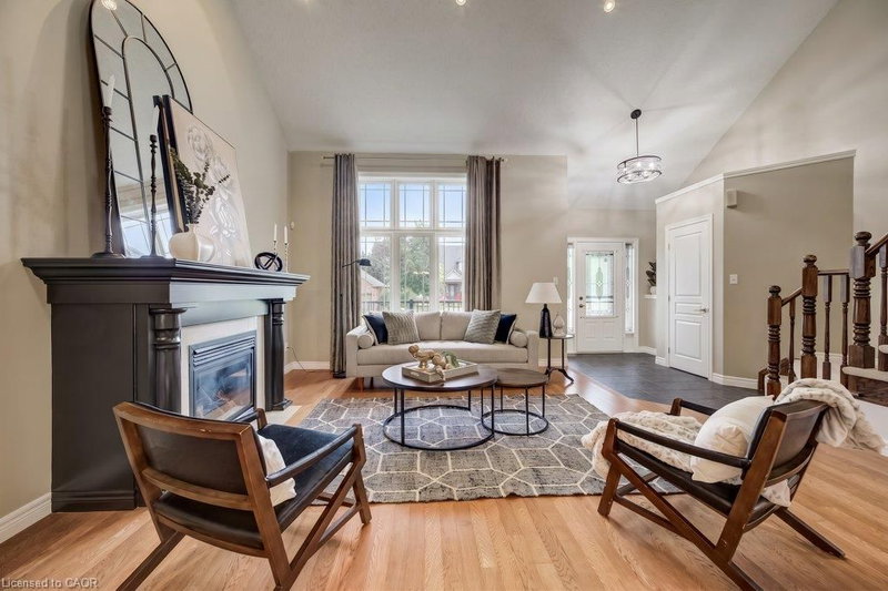 16 Irongate Drive photo 5