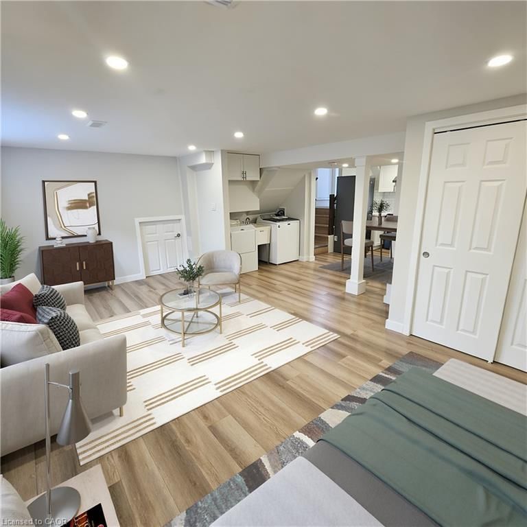 LOWER - 425 Franklin Street N