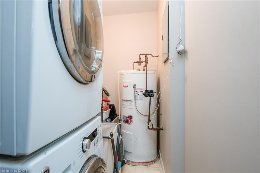 914-35 Green Valley Drive, Kitchener, view 21