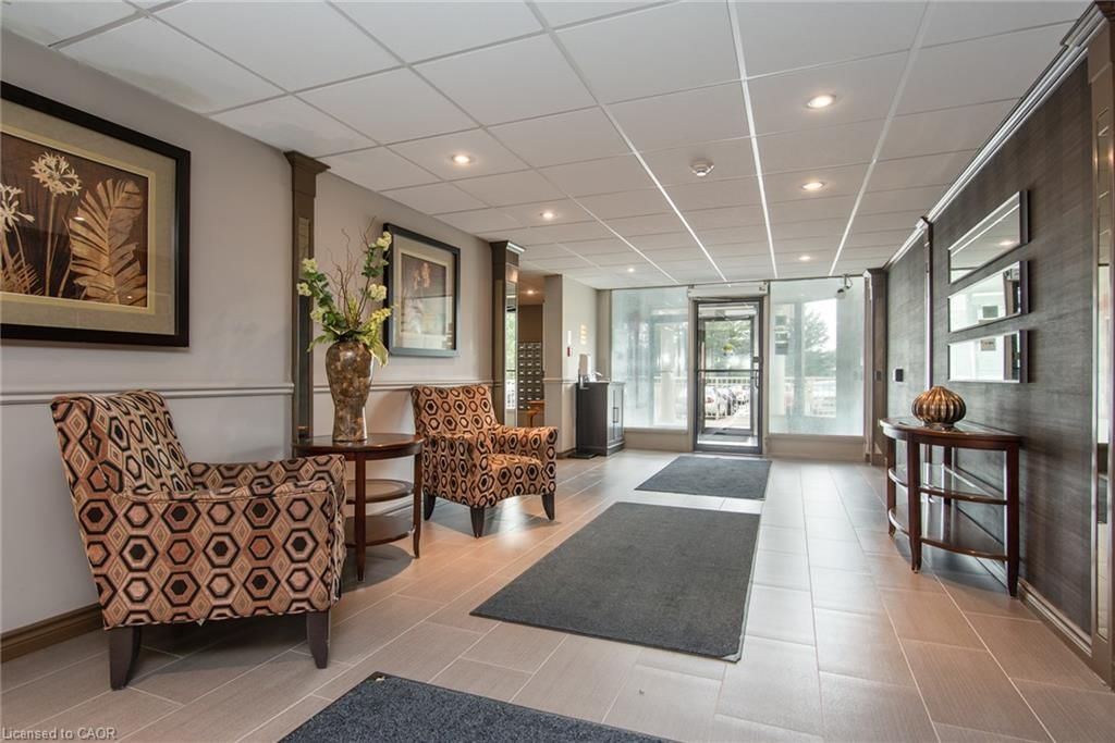 914-35 Green Valley Drive, Kitchener, view 23