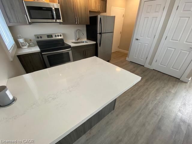 205 - 161 Wellington Street N