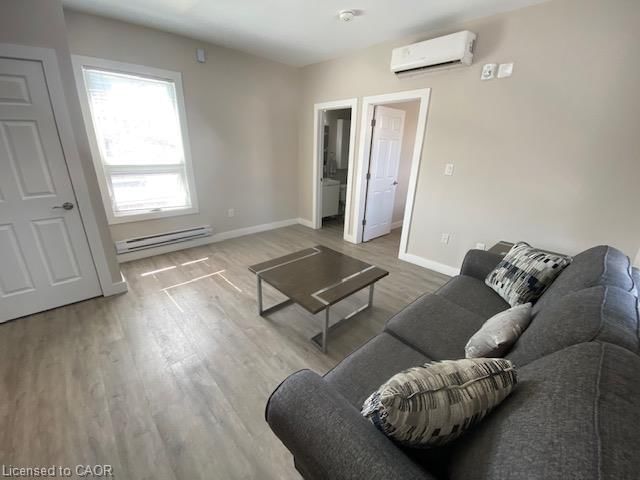 205 - 161 Wellington Street N, Hamilton 5