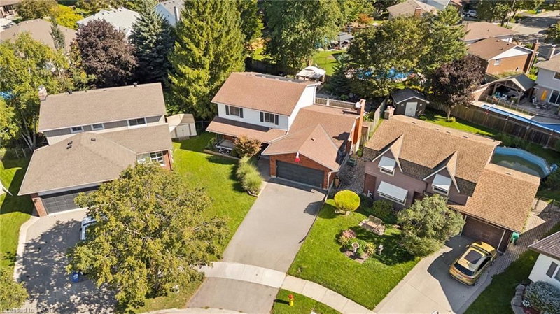 60 Cherrytree Court
