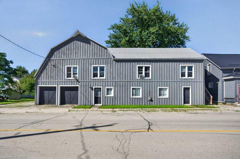 4 Erie Avenue