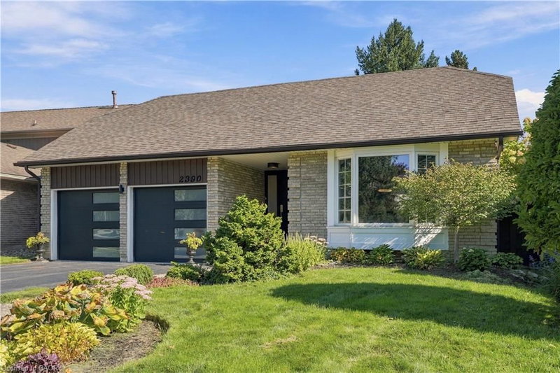 2390 Sinclair Circle