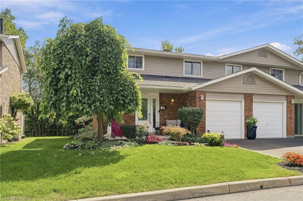 Row/Townhouse for sale at 4-3204 New Street, Burlington, ON, L7N 1M8 - Roseland - MLS: 40863232
