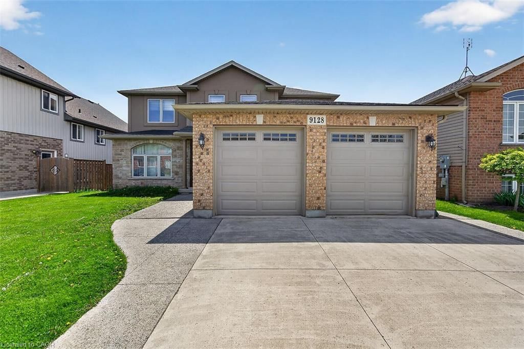 Single Family Residence for sale at 9128 Hendershot Boulevard, Niagara Falls, ON, L2H 0E3 - Forestview - MLS: 40863264