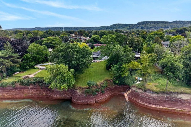 90 Lakeside Drive