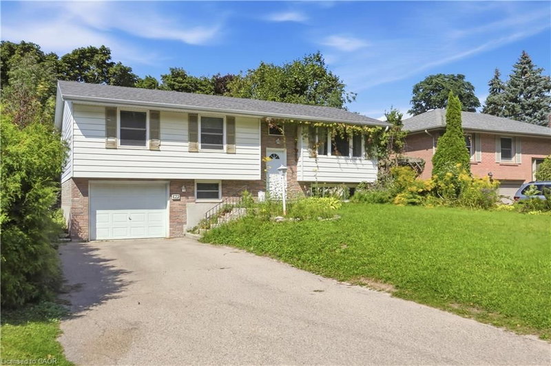 122 Greenbrier Drive