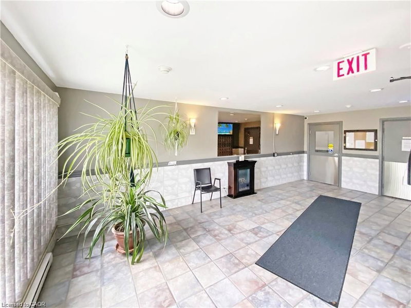 502 - 65 Highland Crescent