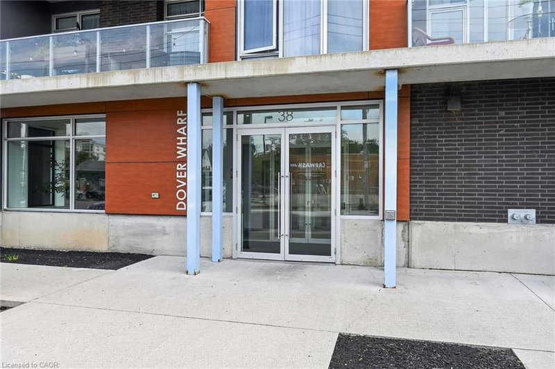 38 Harbour Street photo 5