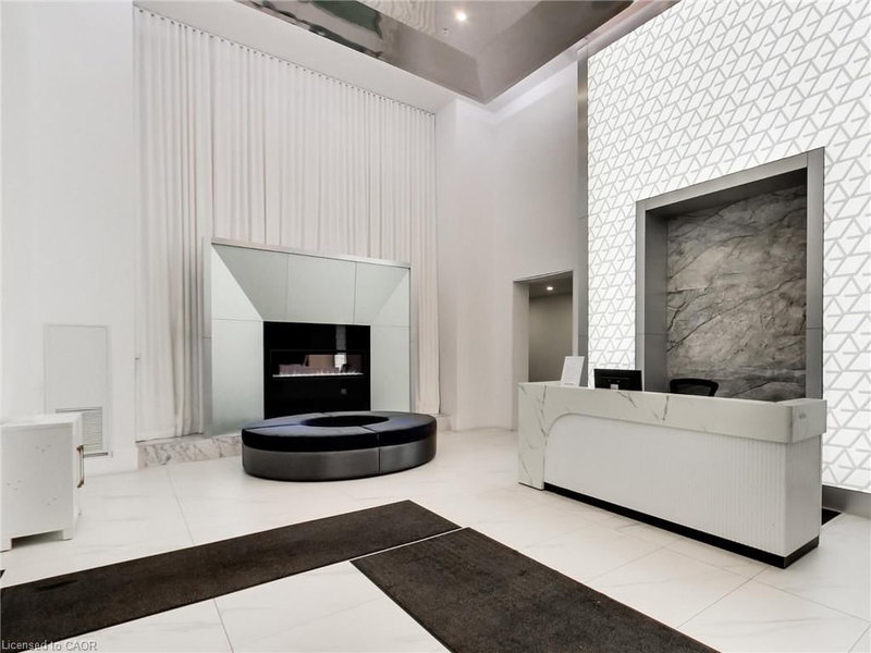 318 - 16 Concord Place
