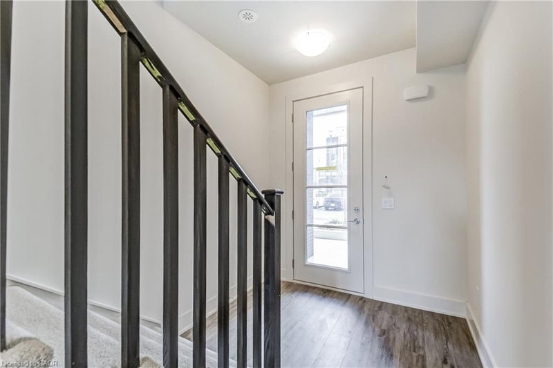 58 Windward Drive photo 4