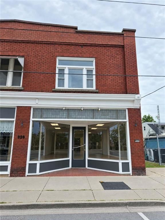 326 Main Street photo 2