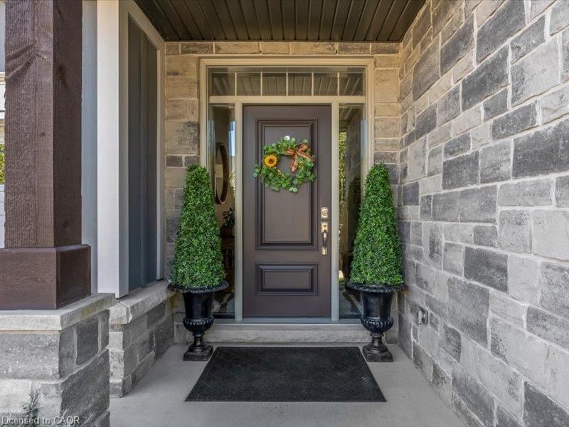 17 Ridgeview Crescent photo 5