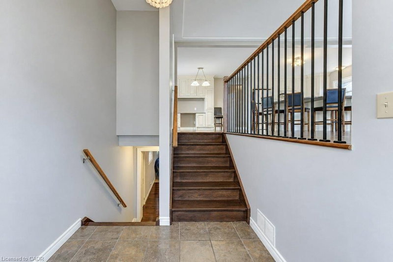 34 Wayne Drive photo 5