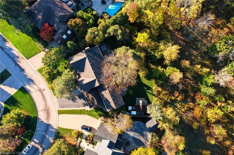 77 Flanders Drive