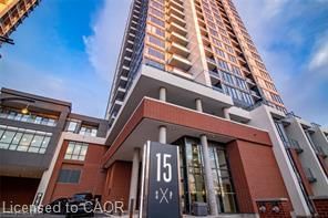 1105 - 15 Wellington Street South