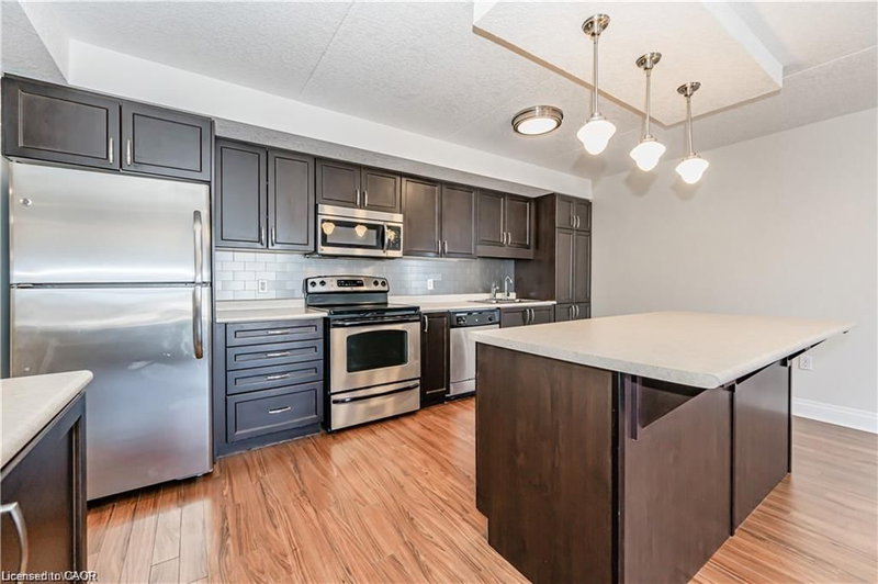 711 - 776 Laurelwood Drive