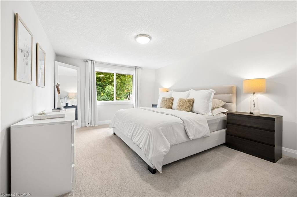125 Martinglen Crescent, Kitchener, view 18