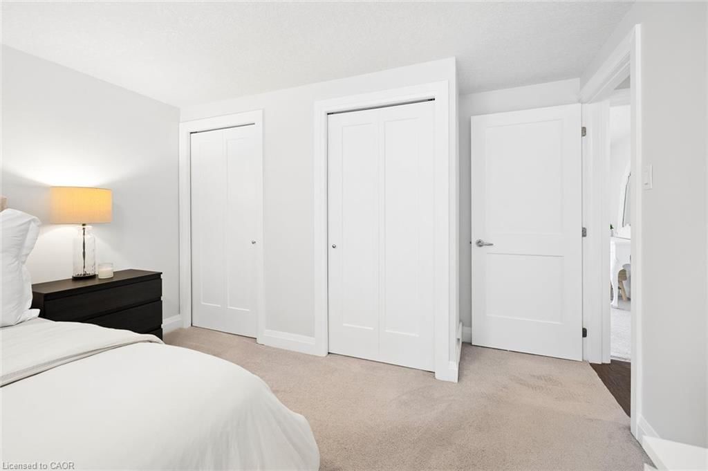 125 Martinglen Crescent, Kitchener, view 19