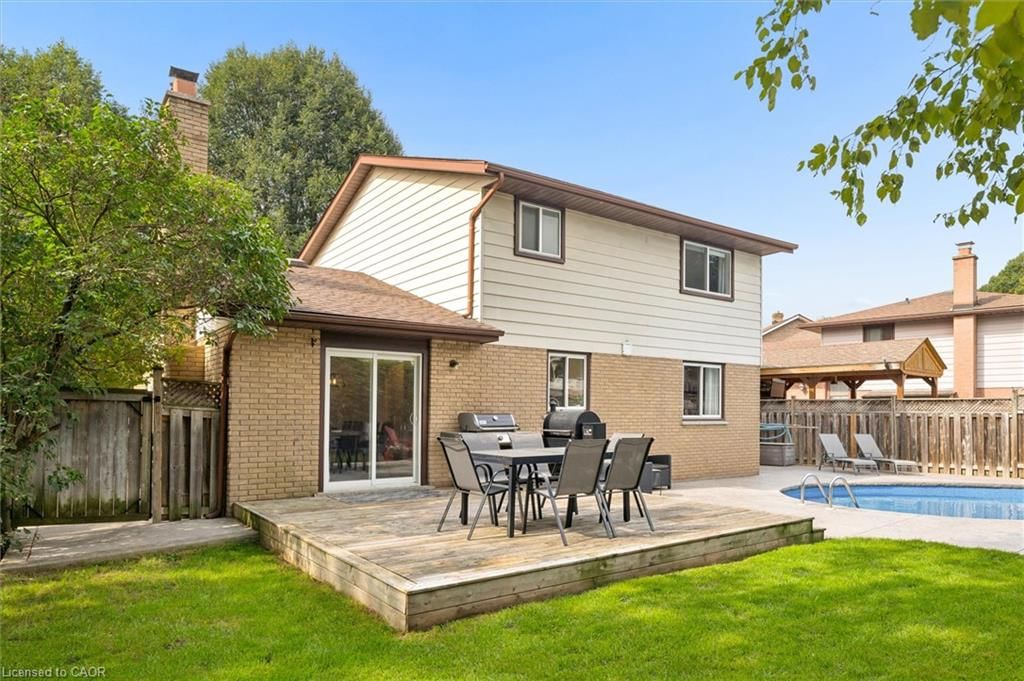 125 Martinglen Crescent, Kitchener, view 33