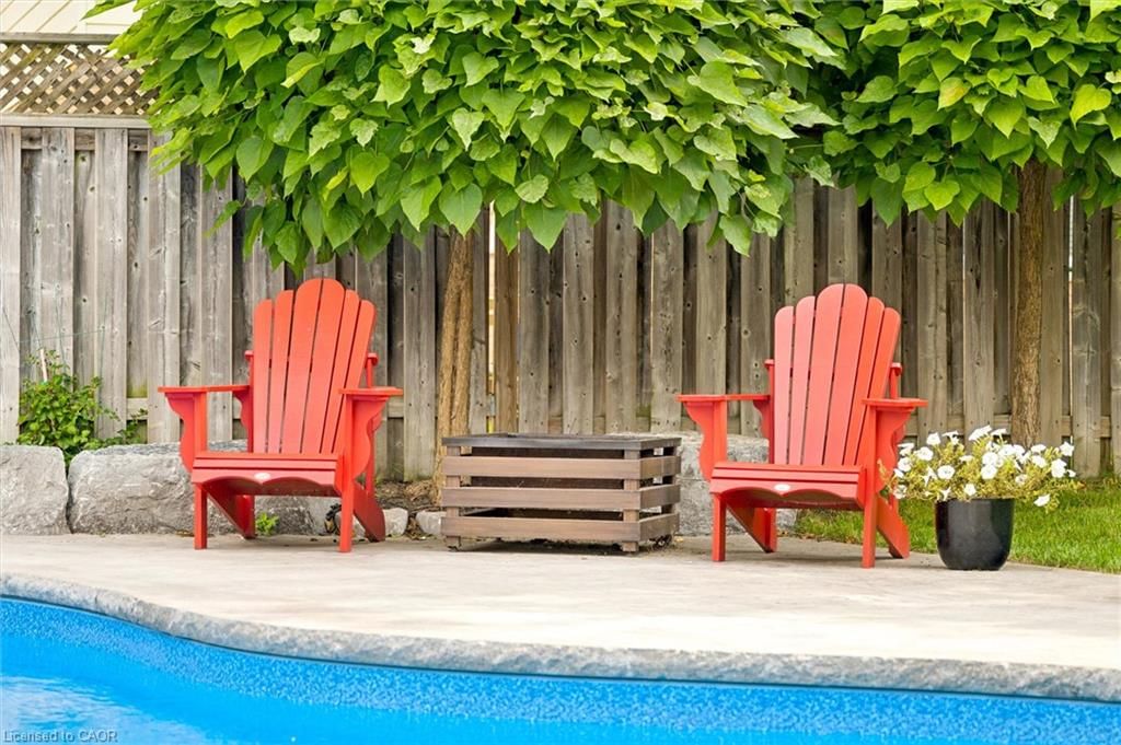 125 Martinglen Crescent, Kitchener, view 36