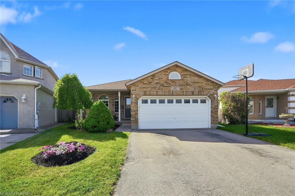 Single Family Residence for sale at 26 Kelly Court, Guelph, ON, N1K 1W3 - Willow West/Sugarbush/West Acres - MLS: 40864025