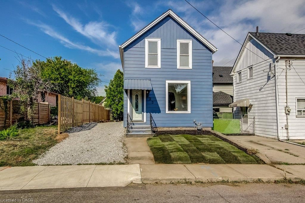 Single Family Residence for sale at 533 Catharine Street, Hamilton, ON, L8L 4V3 - North End - MLS: 40864062