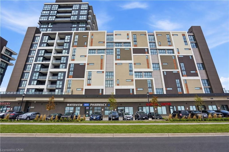 801 - 550 North Service Road
