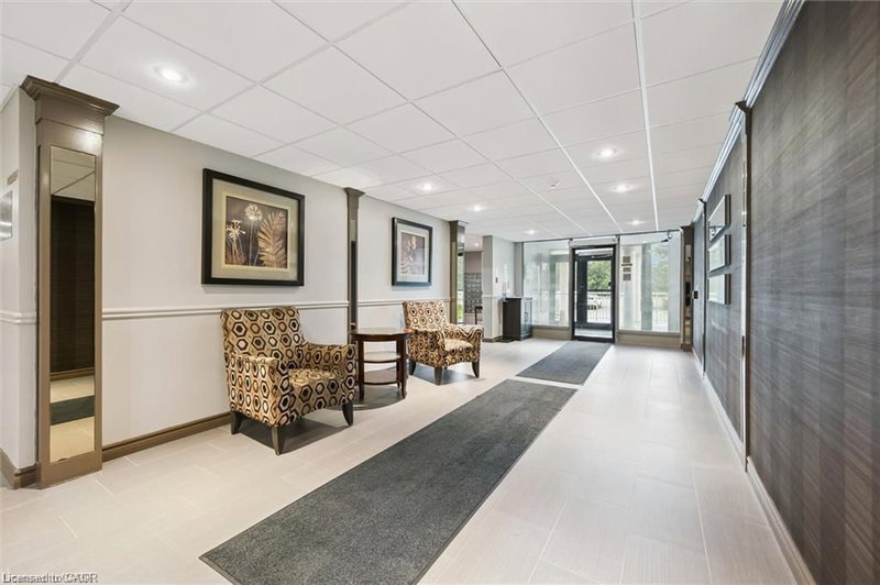 35 Green Valley Drive photo 4