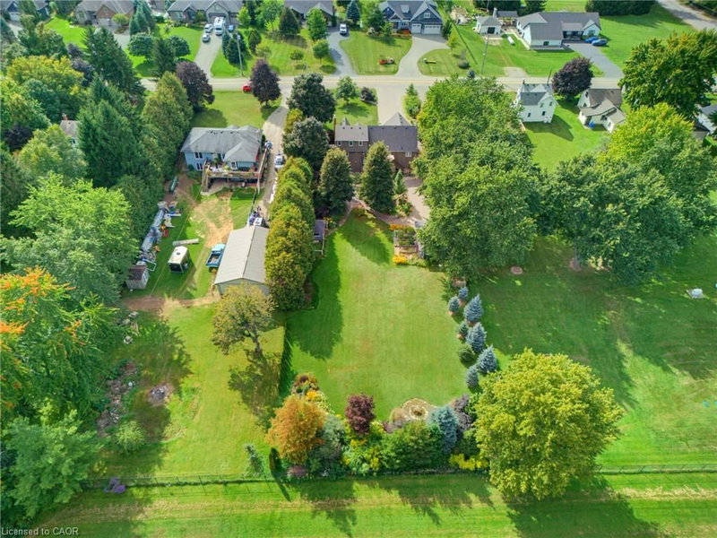 1084 Westover Road photo 4