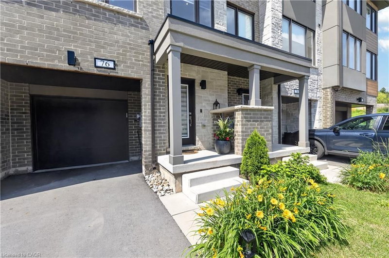 76 Windtree Way