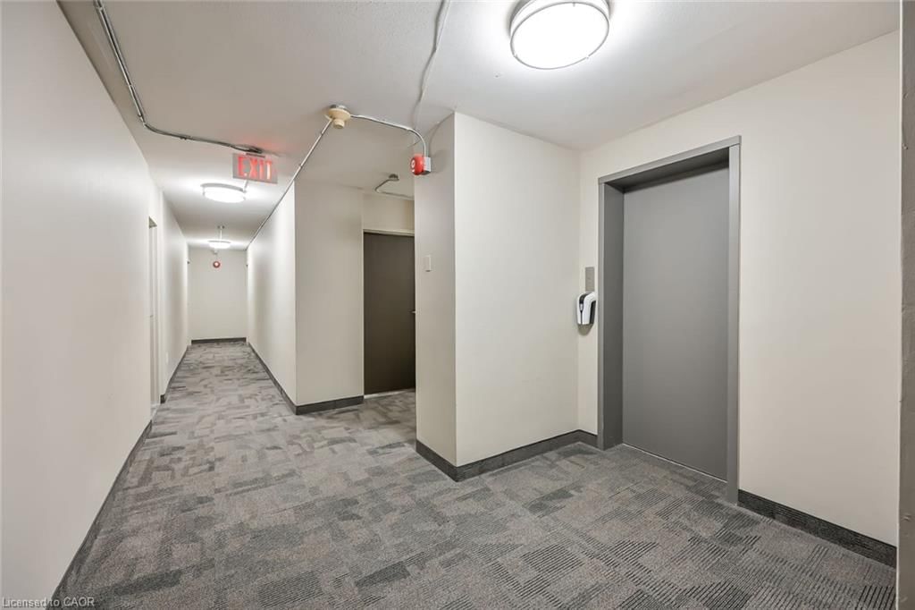 202 - 30 Summit Avenue 5