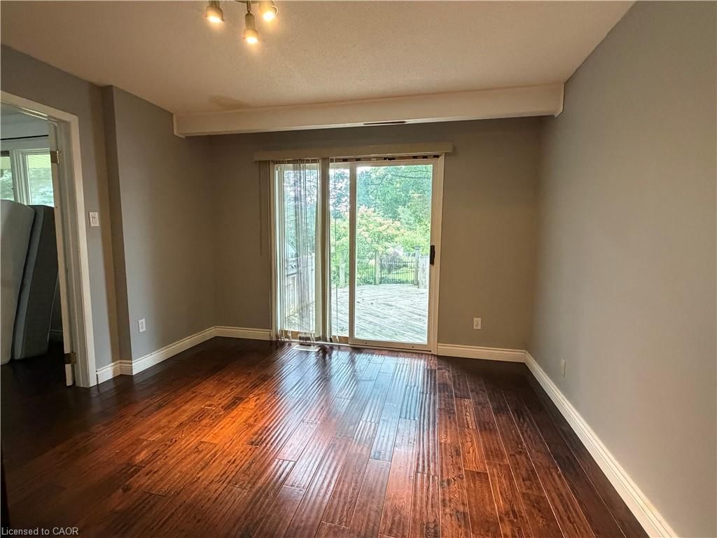 450 Bridge Street W, Waterloo 5