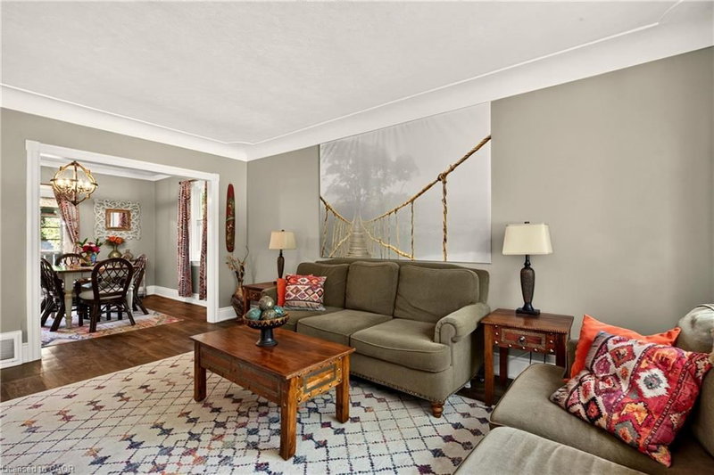 5 Cameron Avenue