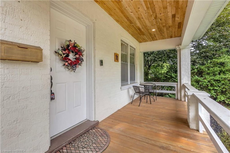11 Tutela Heights Road photo 4