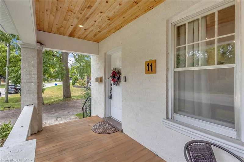 11 Tutela Heights Road photo 5