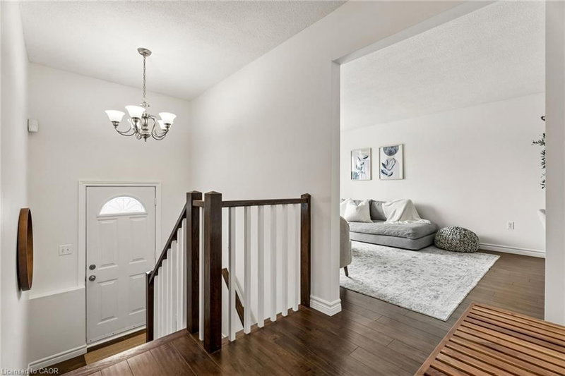 317 Rexford Drive photo 4
