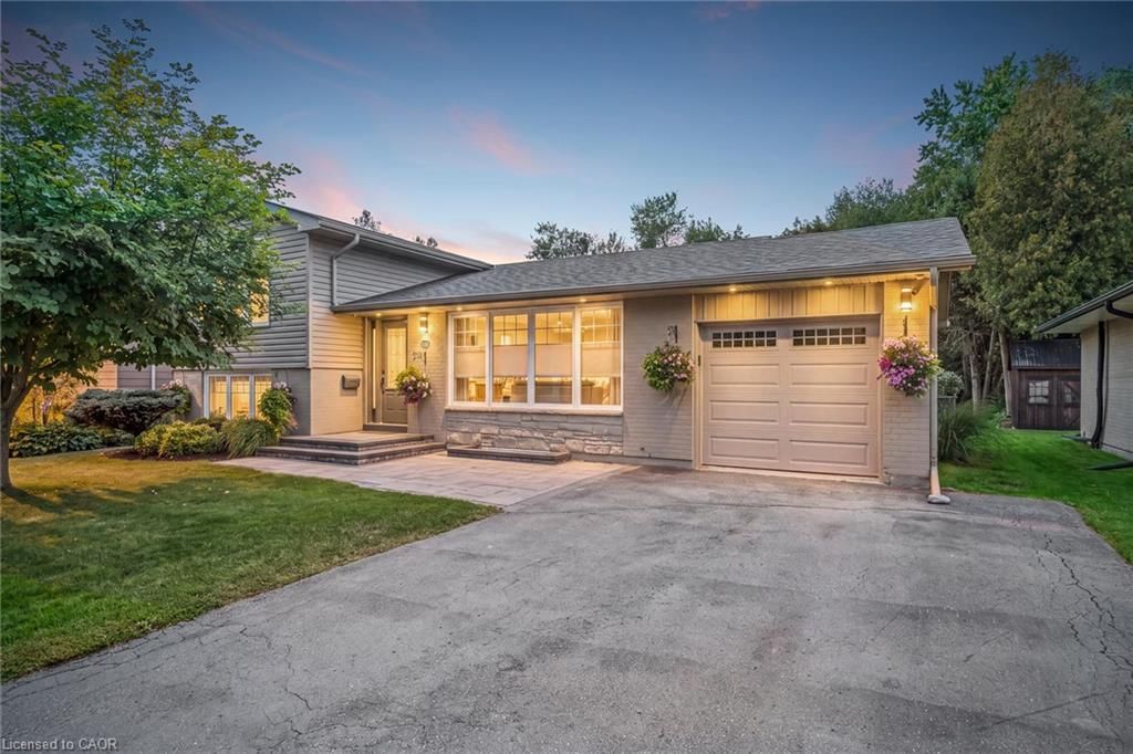Single Family Residence for sale at 132 Elmore Drive, Acton, ON, L7J 1T2 - AC Acton - MLS: 40864827
