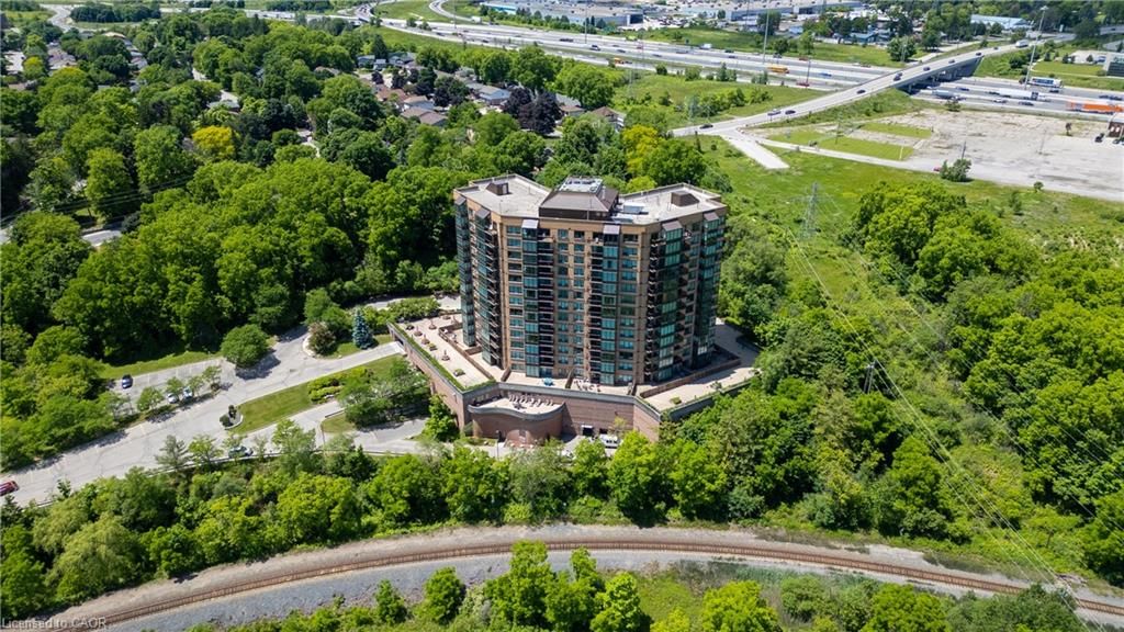 Condo/Apt Unit for sale at 102-237 King Street, Cambridge, ON, N3H 5L2 - Preston North - MLS: 40864899