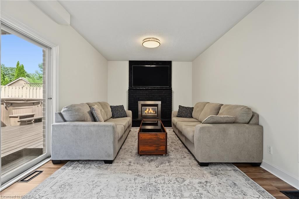 141 Race Street — photo 5